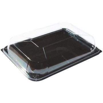 Gourmet plate with black hood