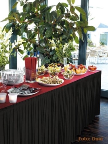 Duni Table Skirtings white made of Dunicel 